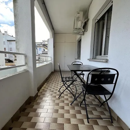 Warner Apartamento