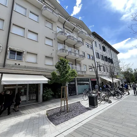 Warner Apartamento